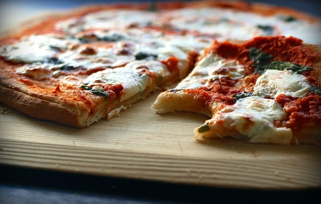 Pizza Van Hire | KKCatering.co.uk