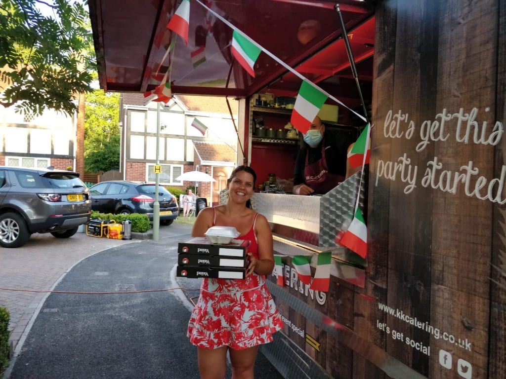 pizza van cash to sales to your street